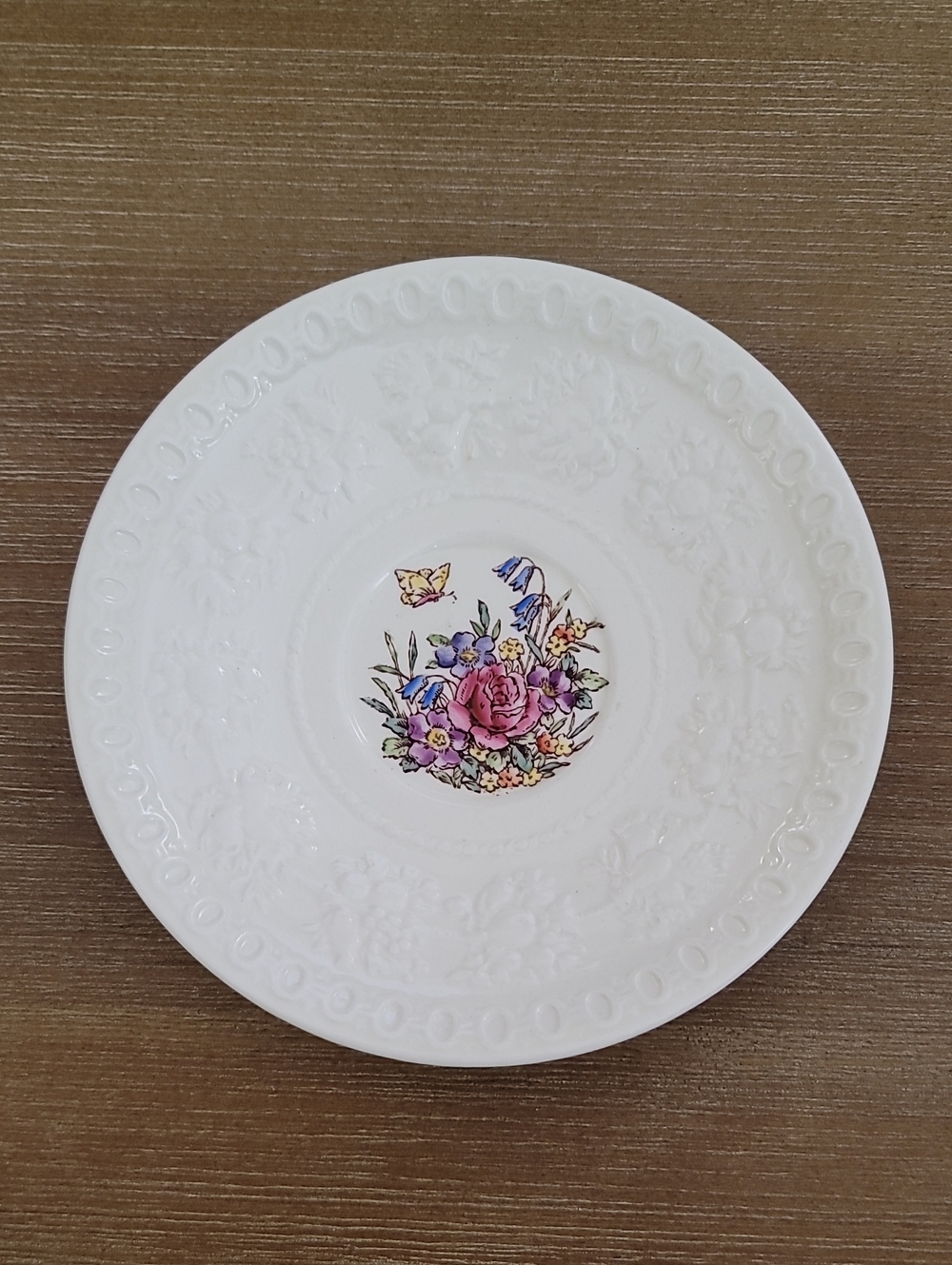 Vintage Wedgewood Wellesley Saucer In Tintern Pattern